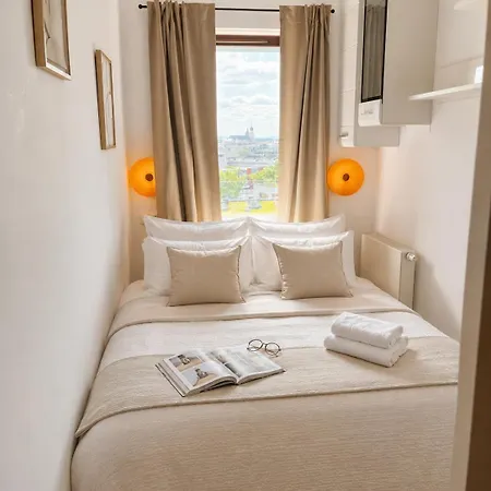 Floor 100sqm Penthouse Full Krk View Old Town Private Terrace Jacuzzi Parking Garage Ac Wifi Hbo Apartamento